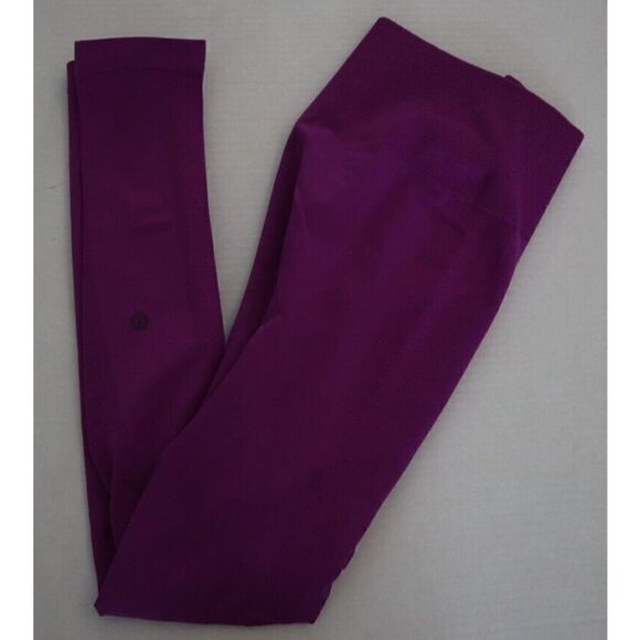 Lululemon Women's Sz 4 Purple Zone In High Waist 7/8 Leggings $118 - Picture 7 of 7